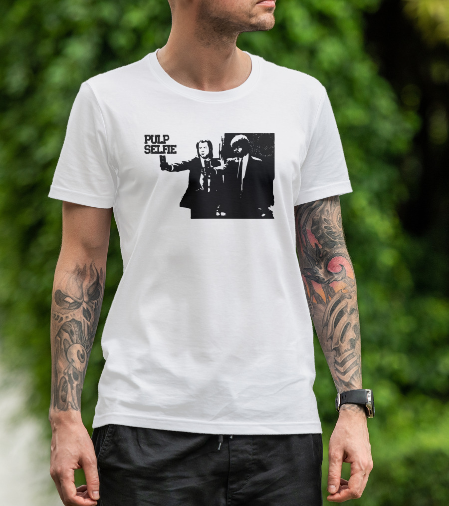 Pulp Selfie Iconic Duo With Smartphone T-Shirt