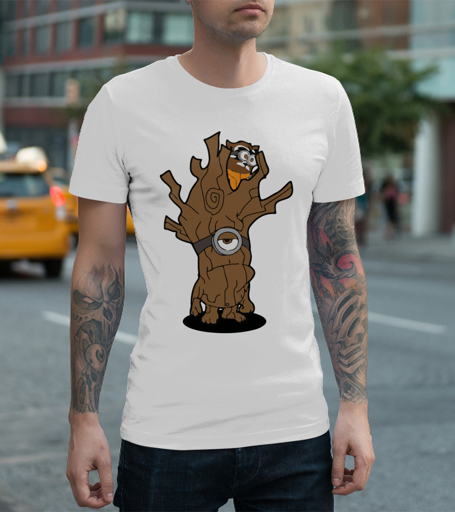 I Am Minion Tree Costume With Cartoon Squirrel T-Shirt