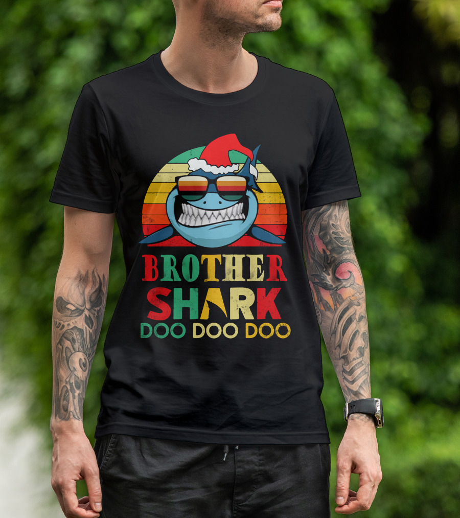 Brother Shark Doo Doo Doo Christmas Santa Hat Sunglasses Retro T-Shirt