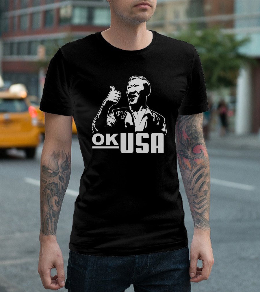 OK USA Expendables Film Iconic Thumbs Up T-Shirt