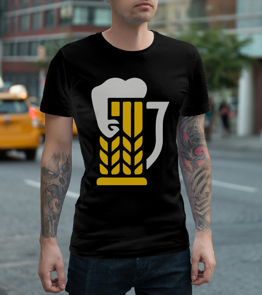 Beer Arm Strong Wheat Mug With Foam Flexing Muscle T-Shirt