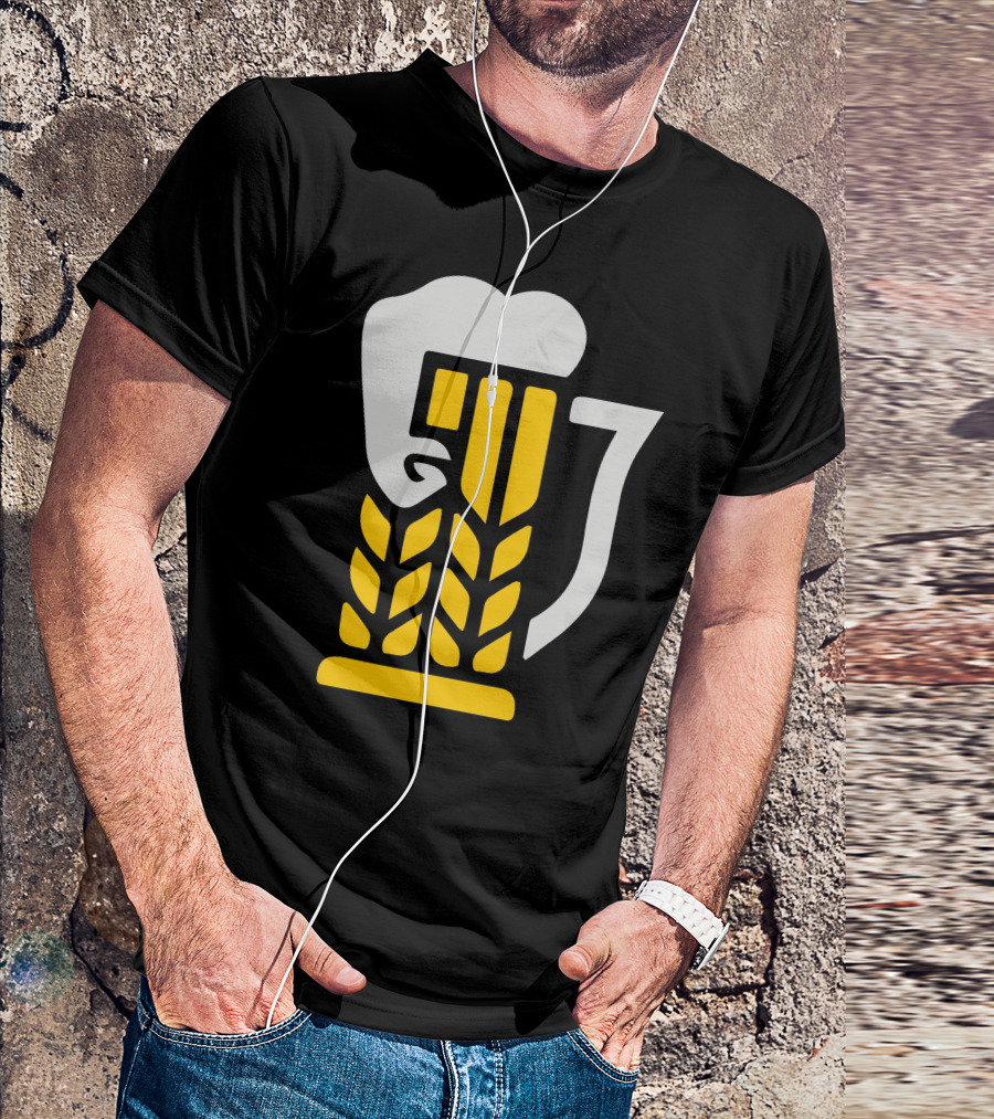 Beer Arm Strong Wheat Mug With Foam Flexing Muscle T-Shirt