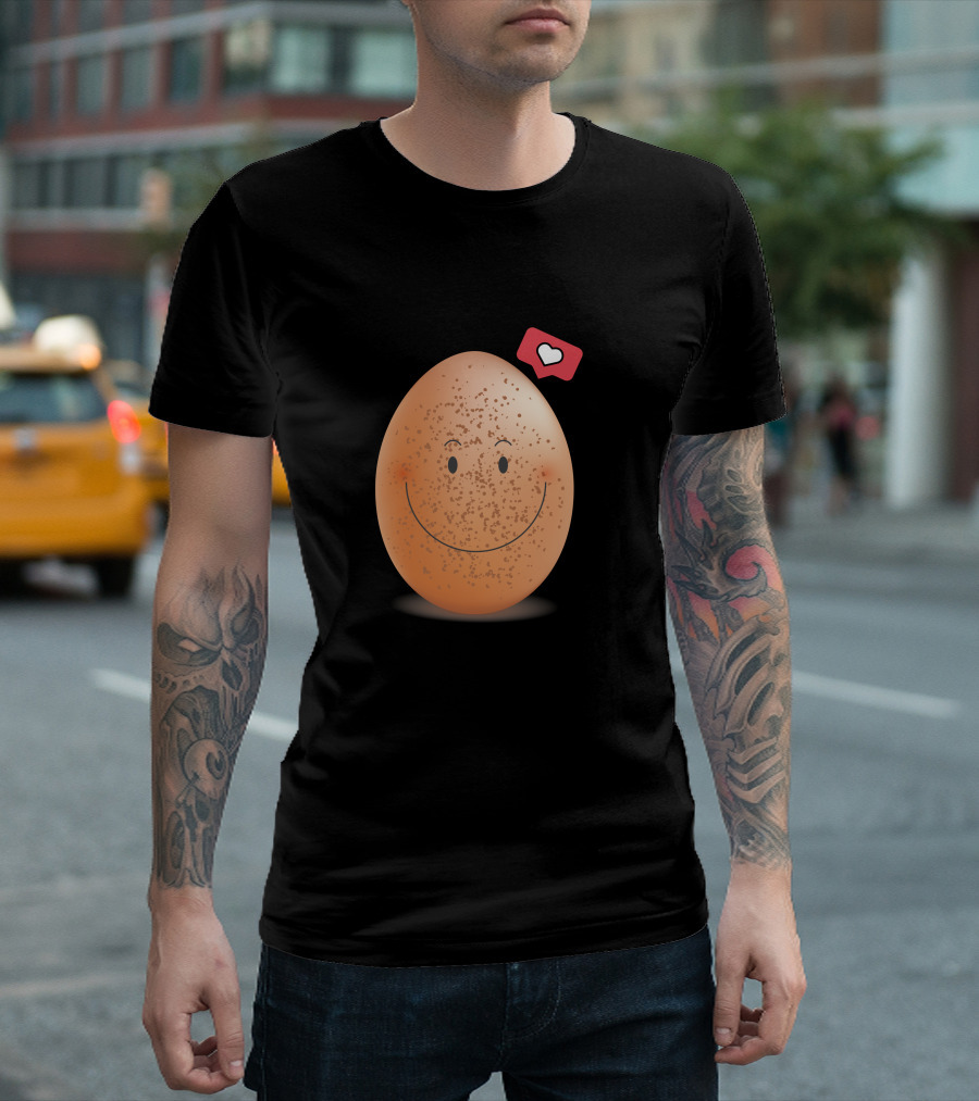 ILikedTheEggs Smiley Egg with Heart Notification T-Shirt