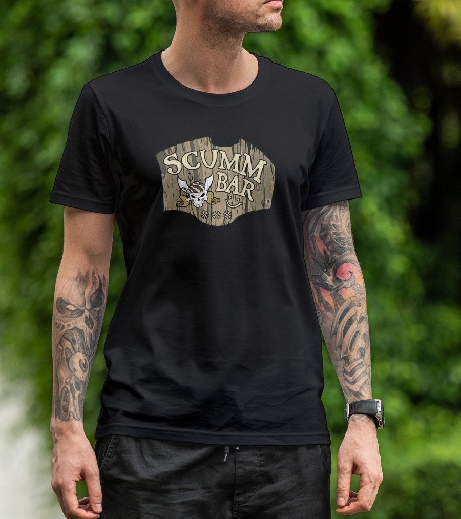 Scumm Bar Pirate Skull Crossbones Shield T-Shirt