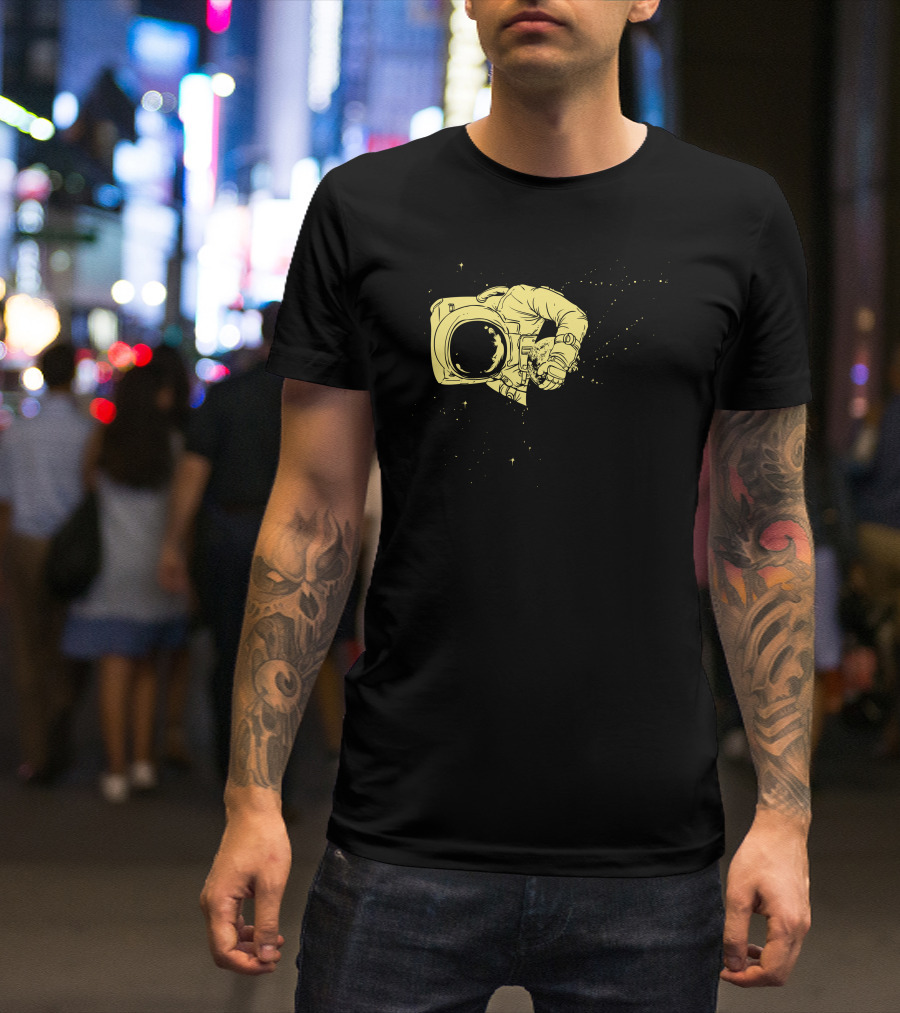 Universe Dream Floating Astronaut Space Exploration T-Shirt