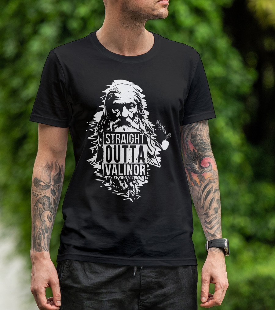 Straight Outta Valinor Gandalf Pipe Smoking Middle Earth T-Shirt