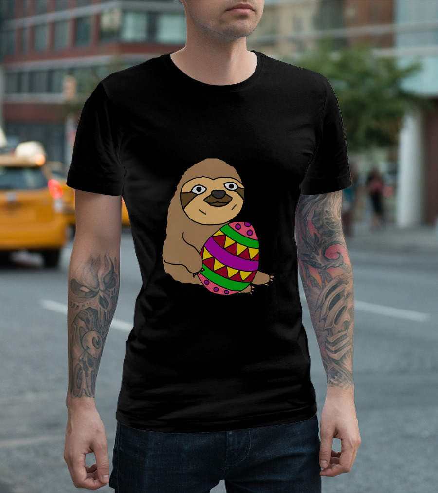 Funny Cute Sloth Hugging Colorful Easter Egg Cartoon T-Shirt