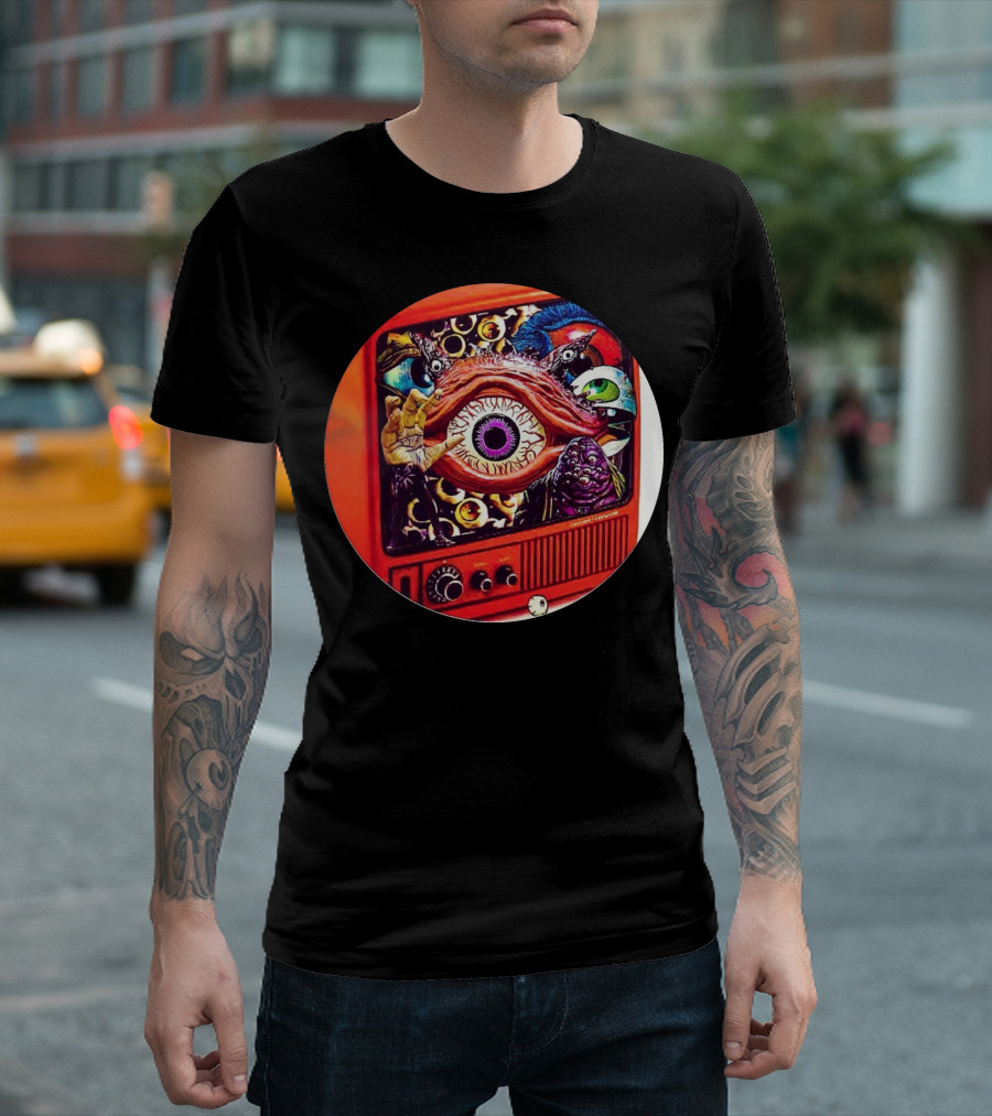 All Eyes On Me TV Retro Surreal Eye Collage T-Shirt