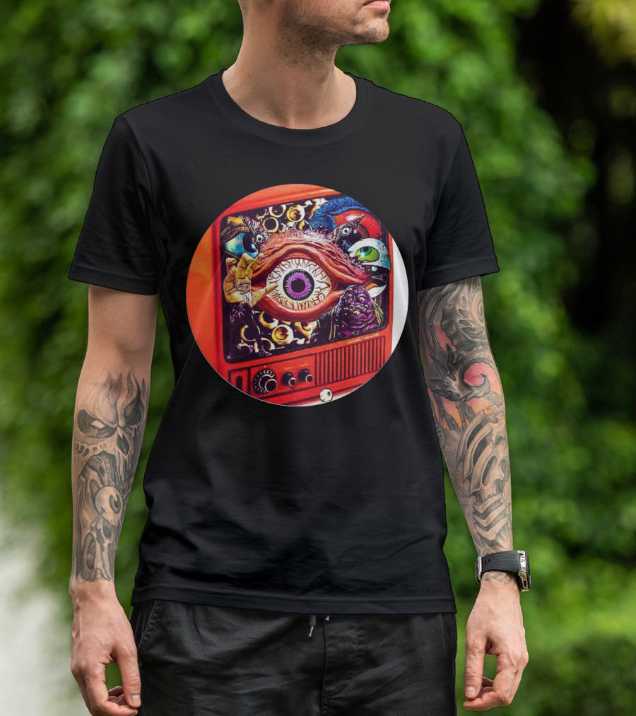 All Eyes On Me TV Retro Surreal Eye Collage T-Shirt
