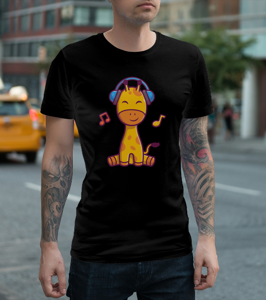 Cute Giraffe Listening to Music with Headphones T-Shirt