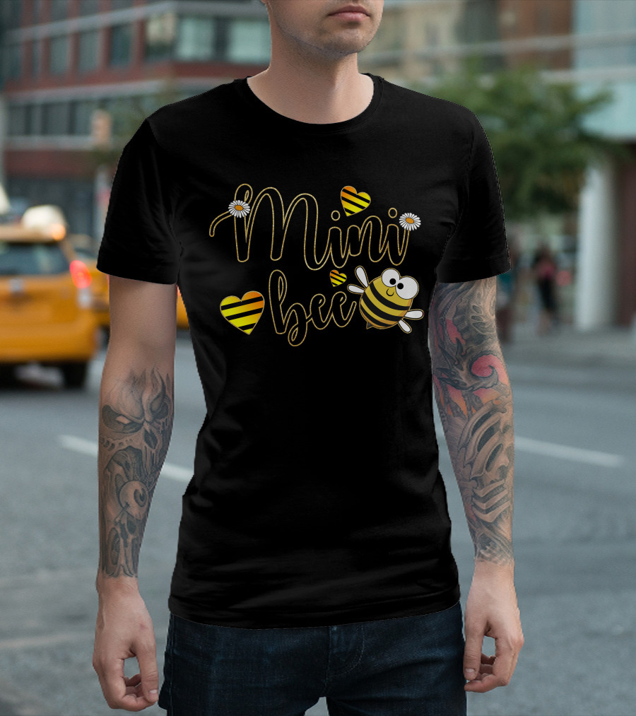 Mini Bee Cute Striped Hearts And Daisies T-Shirt