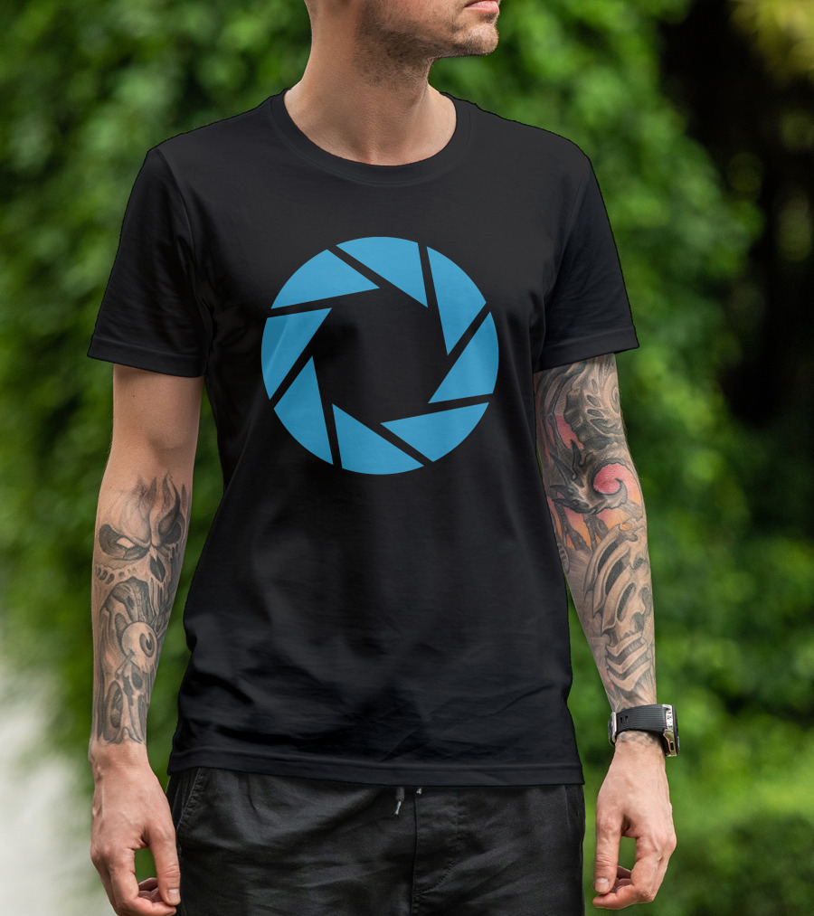 Aperture Laboratories Portal Logo Science Fiction Gaming T-Shirt