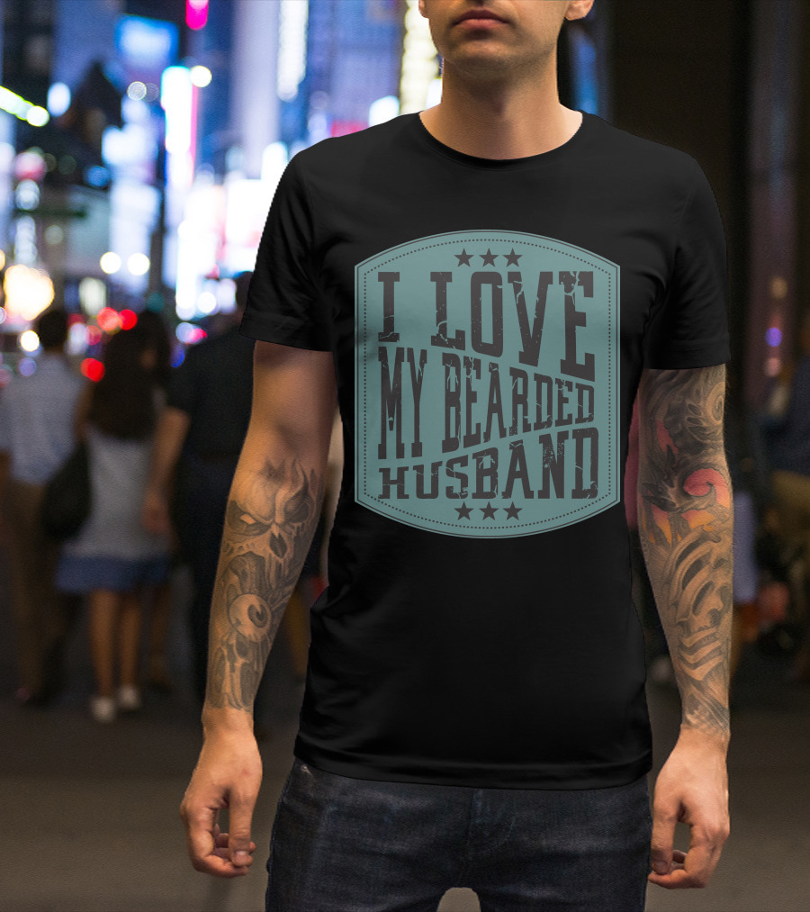 I Love My Bearded Husband Vintage Western Badge T-Shirt