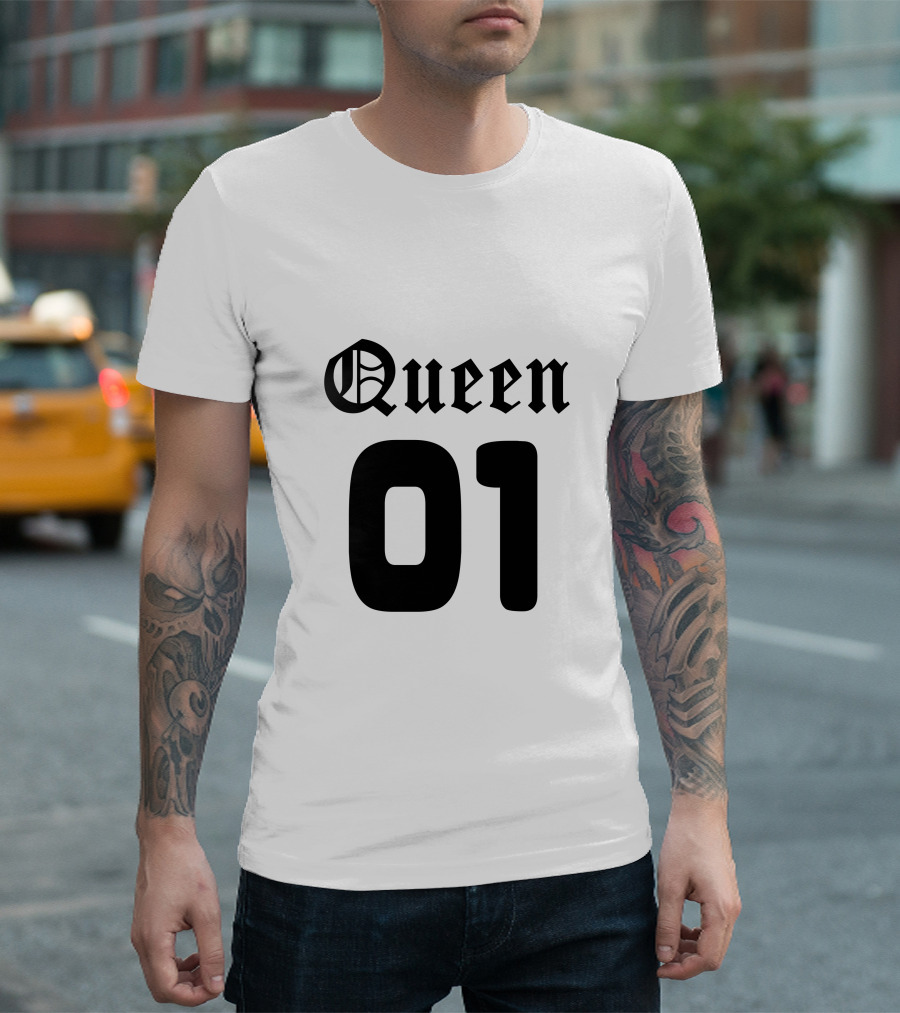Queen 01 T-Shirt
