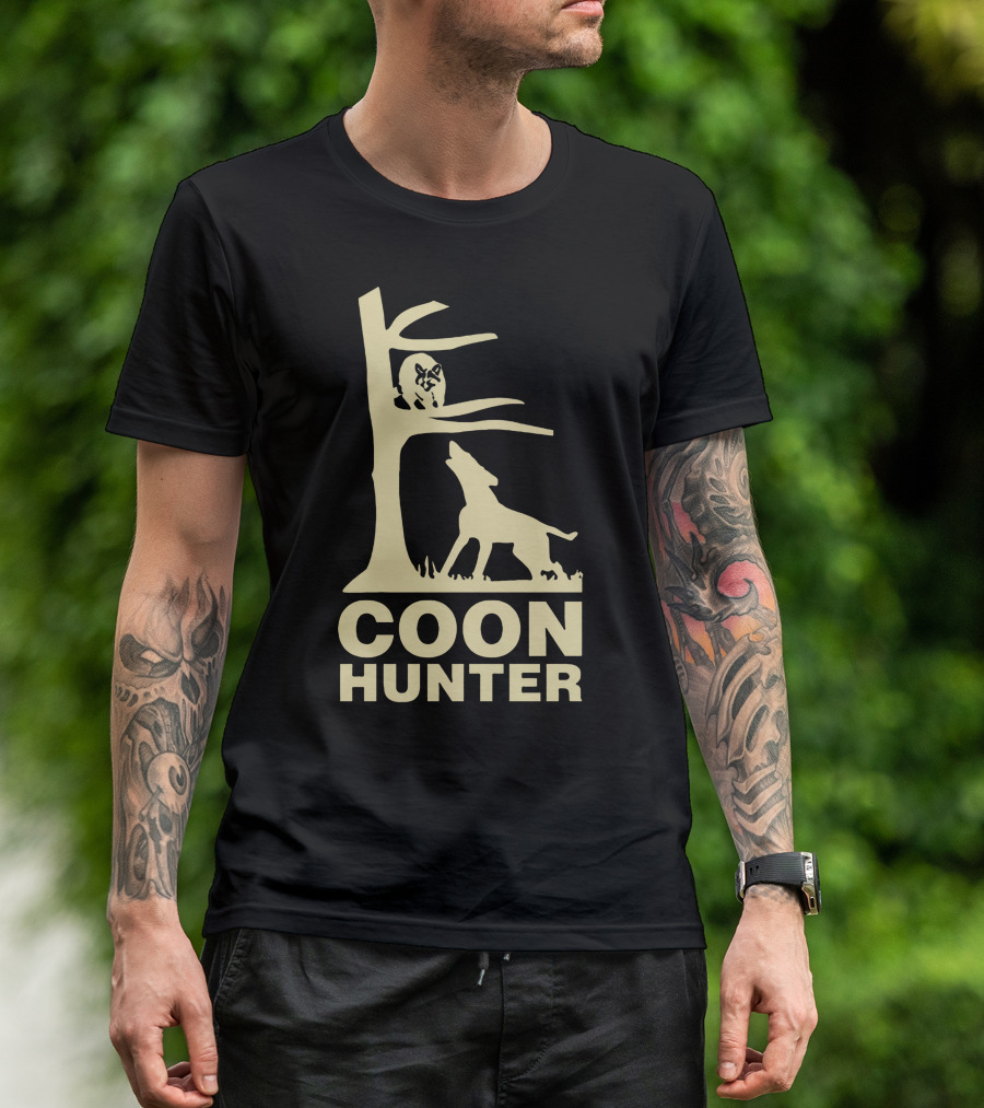 Coon Hunter Dog And Raccoon Tree T-Shirt