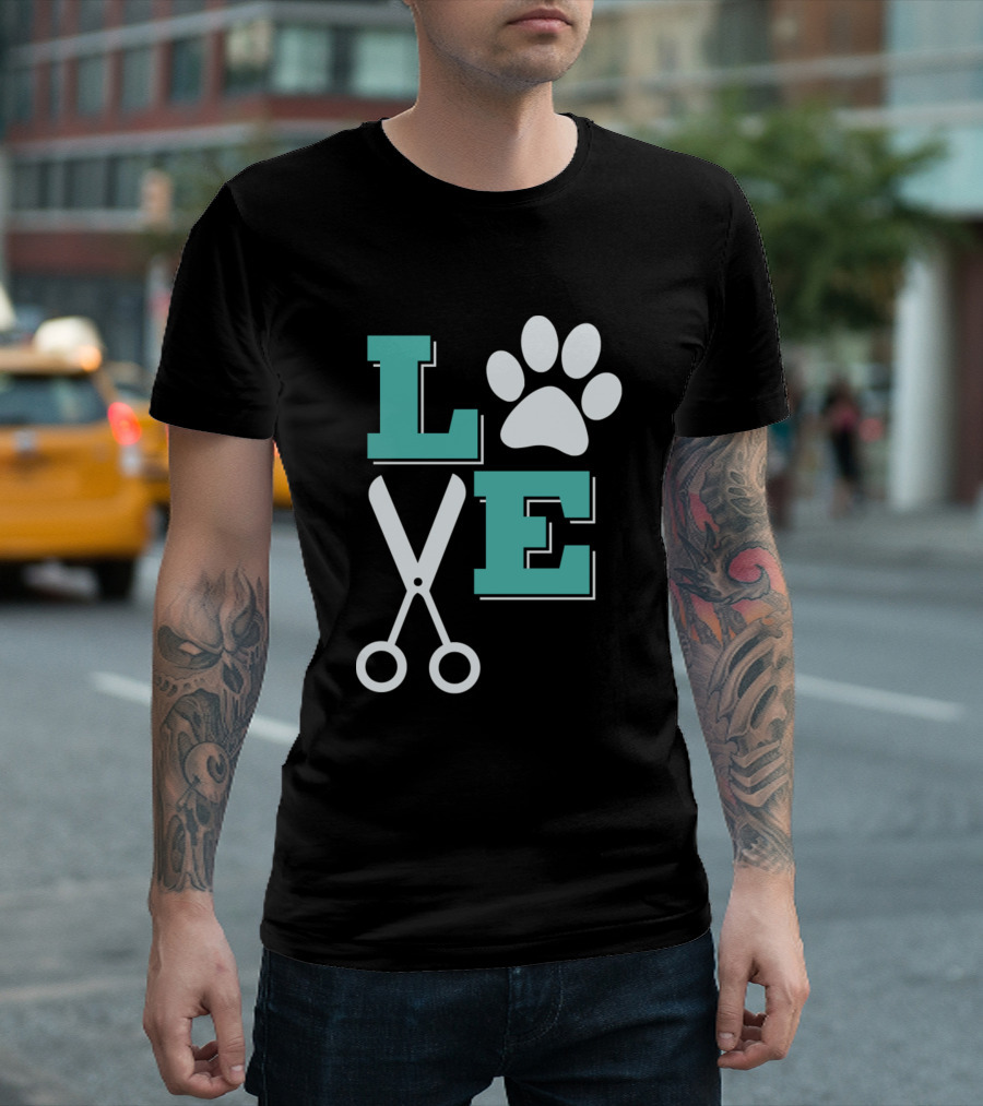 LOVE Dog Groomer Pet Grooming Scissors Paw Print Dog T-Shirt