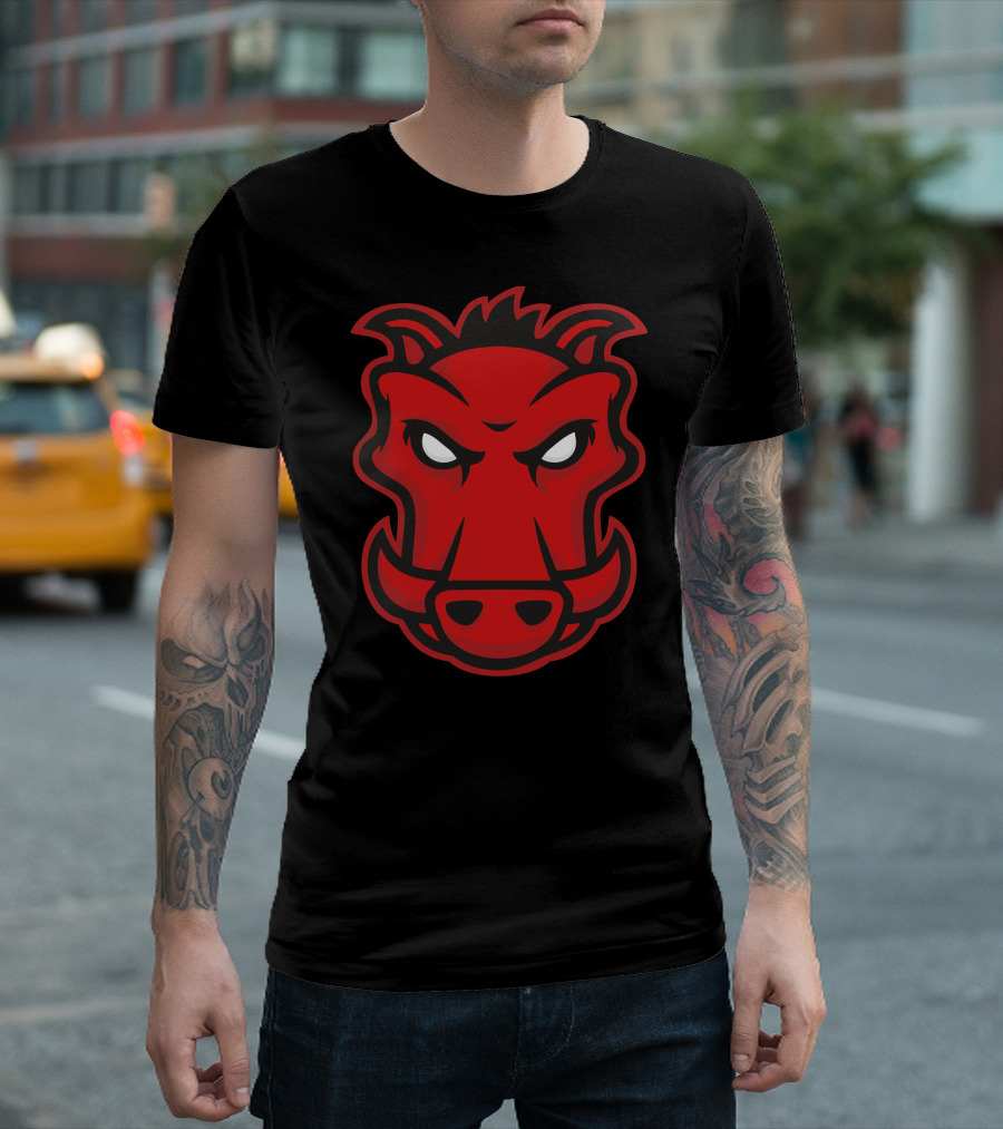 Grunt Hog Aggressive Red Boar Face T-Shirt