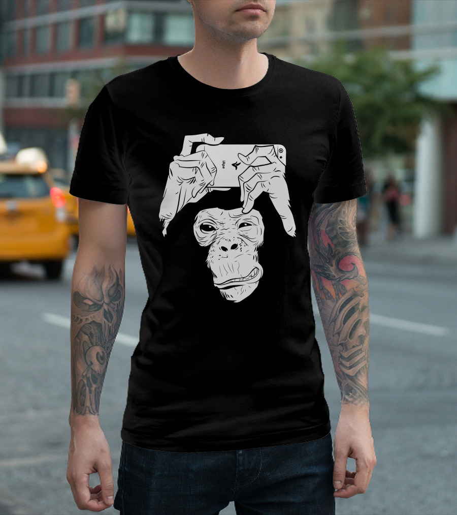 I Ape Smartphone Hands Holding Mobile Animal Face T-Shirt