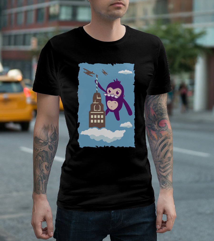 Konga Climb Giant Ape Battling Bi-Planes on Skyscraper Adventure T-Shirt