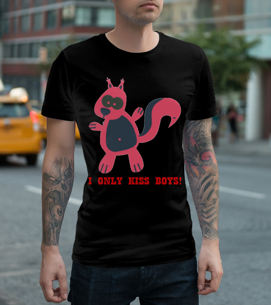I Only Kiss Boys Pink Cartoon Squirrel Character T-Shirt