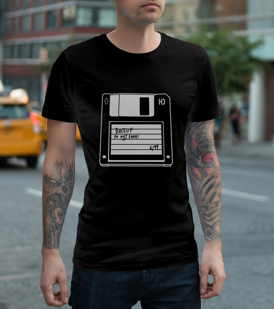 Backup Do Not Erase Retro Floppy HD 1991 T-Shirt
