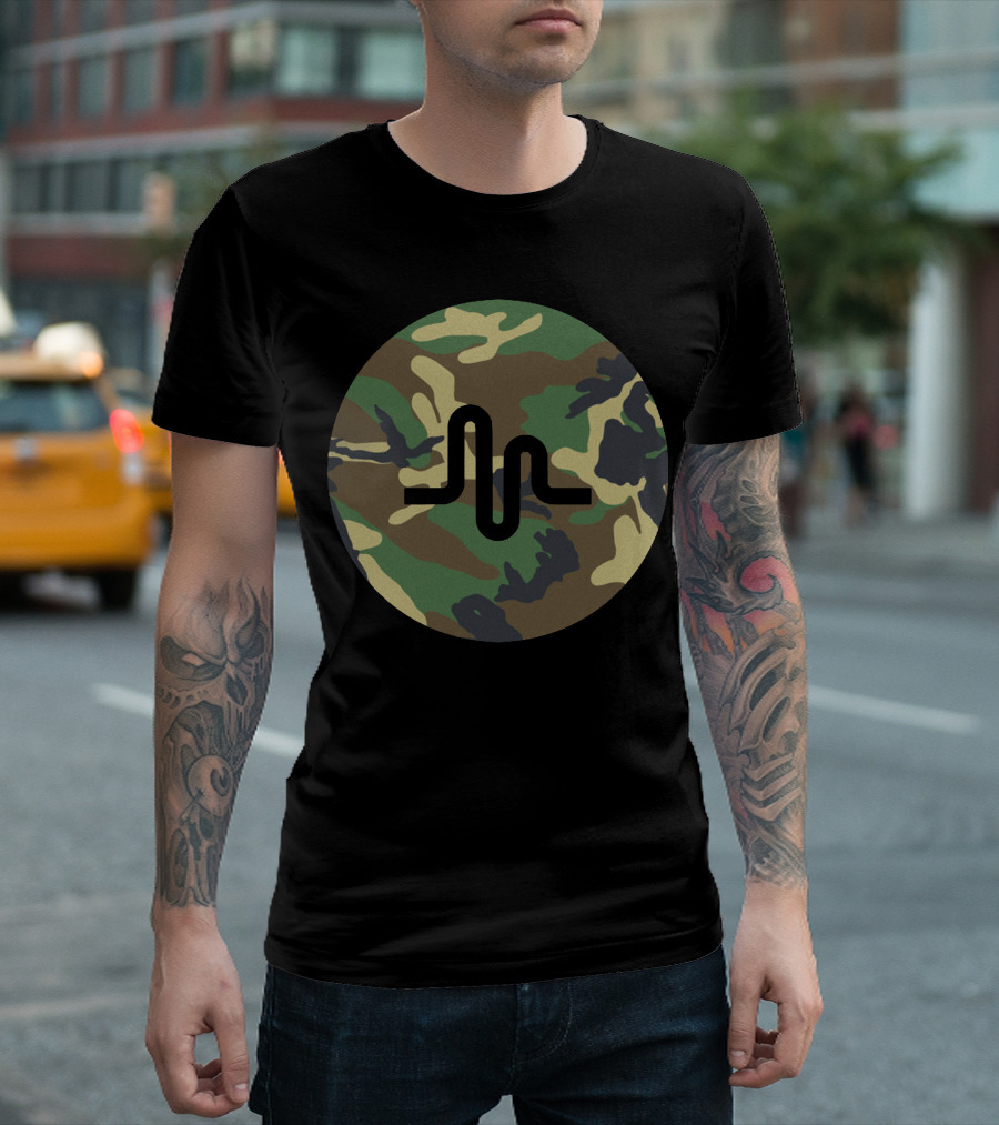 Musically Camouflage Note Wave Circle T-Shirt