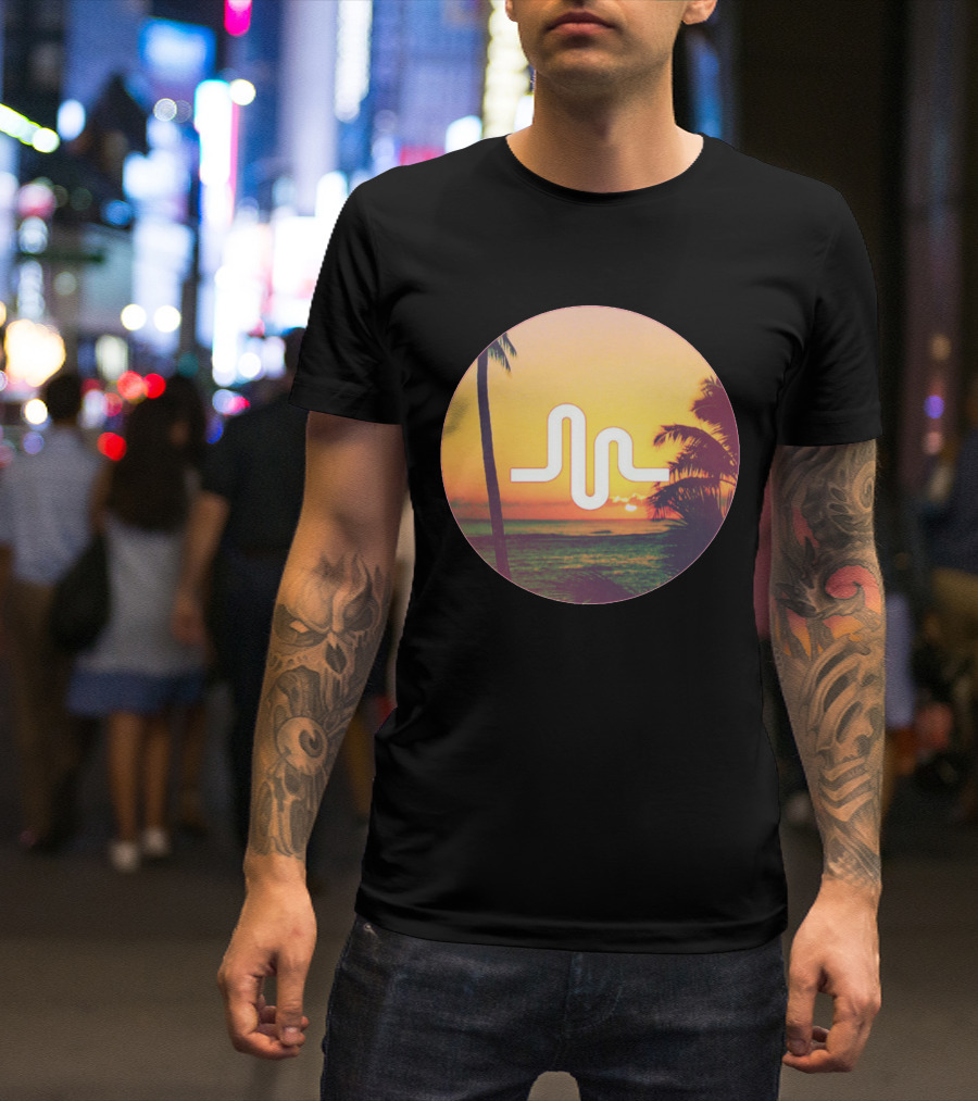 Musically Holiday Tropical Sunset With Palm Trees T-Shirt