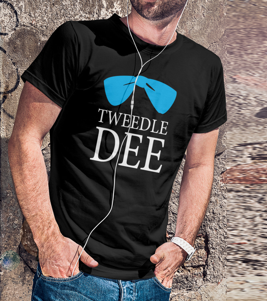 Tweedle Dee Blue Bowtie Coral Silk Classic T-Shirt