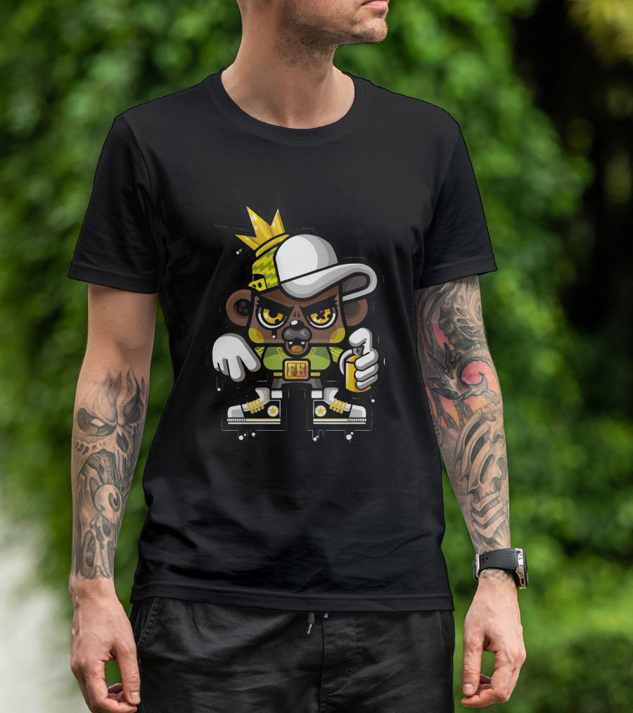 Hop Hop Bear Urban Street Style King With Crown And Sneakers T-Shirt