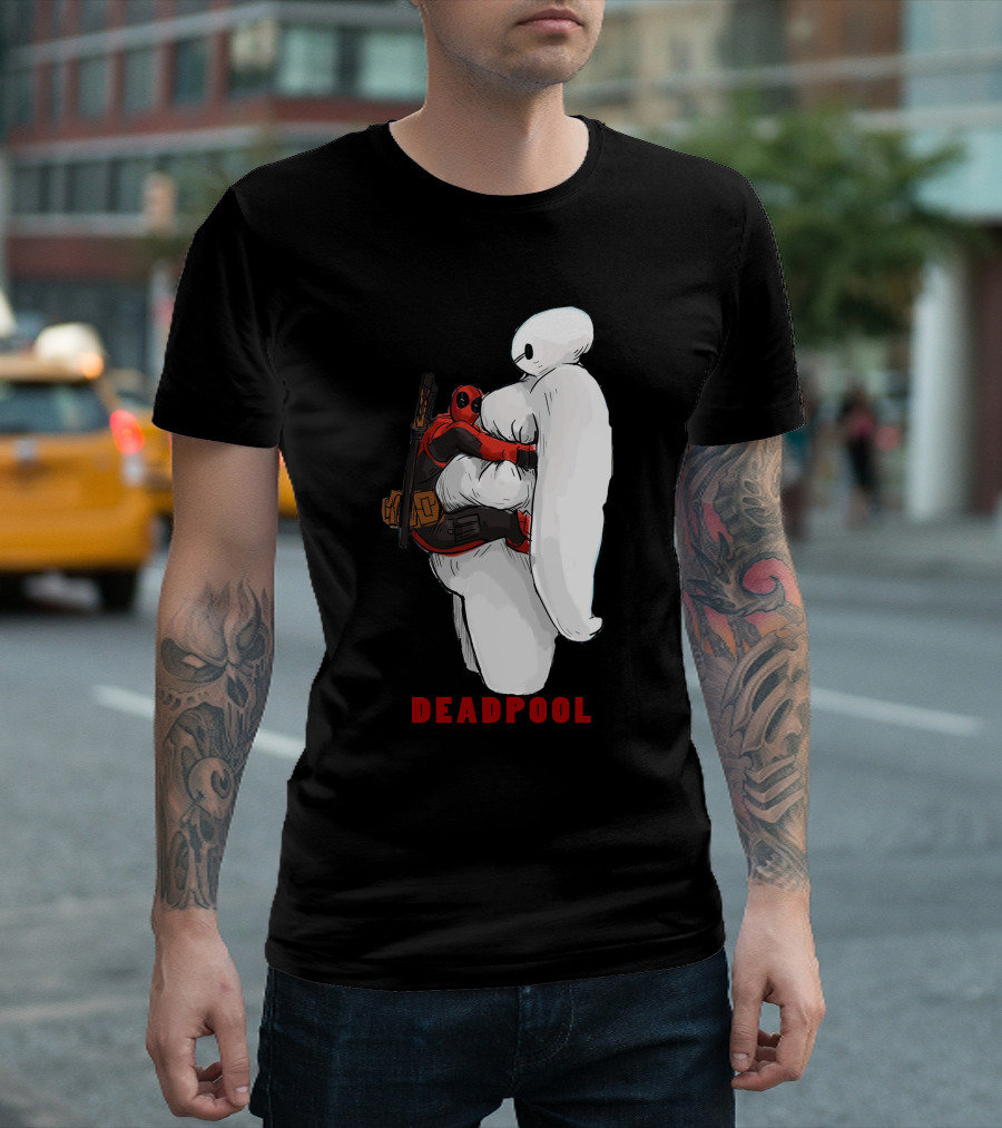 Deadpool Hugging Baymax Crossover Mashup T-Shirt