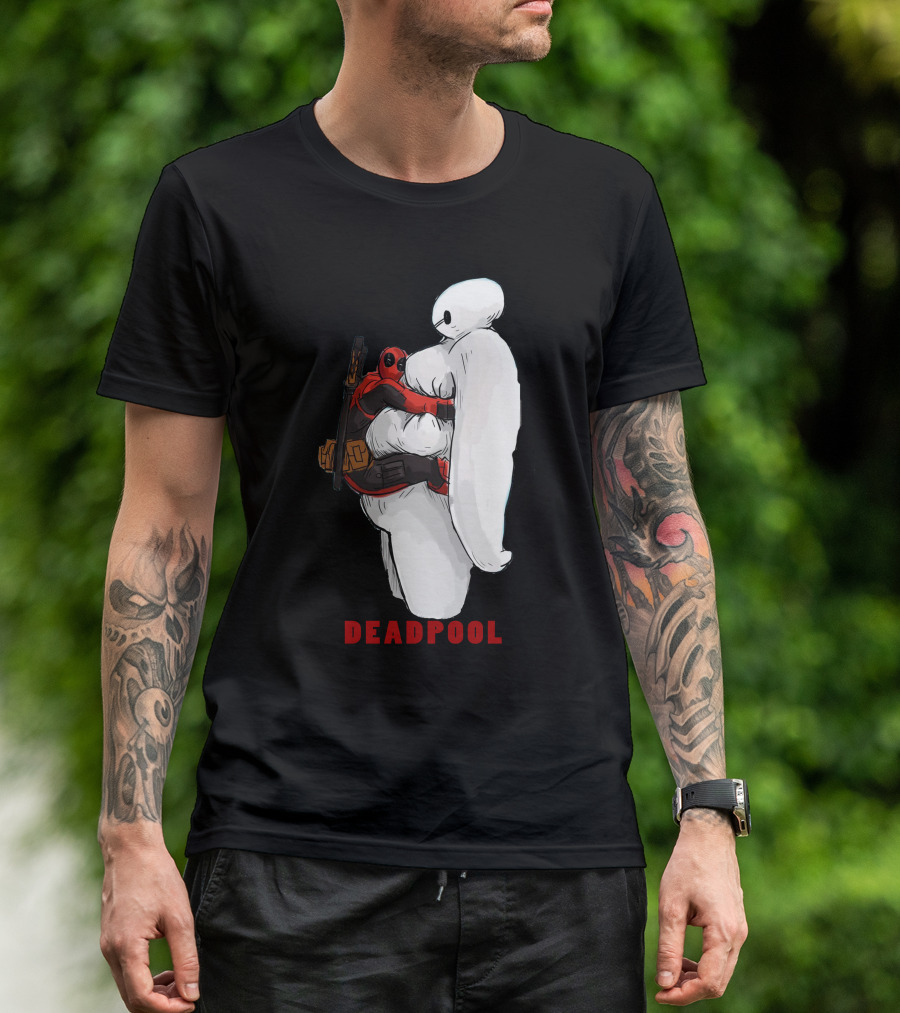 Deadpool Hugging Baymax Crossover Mashup T-Shirt
