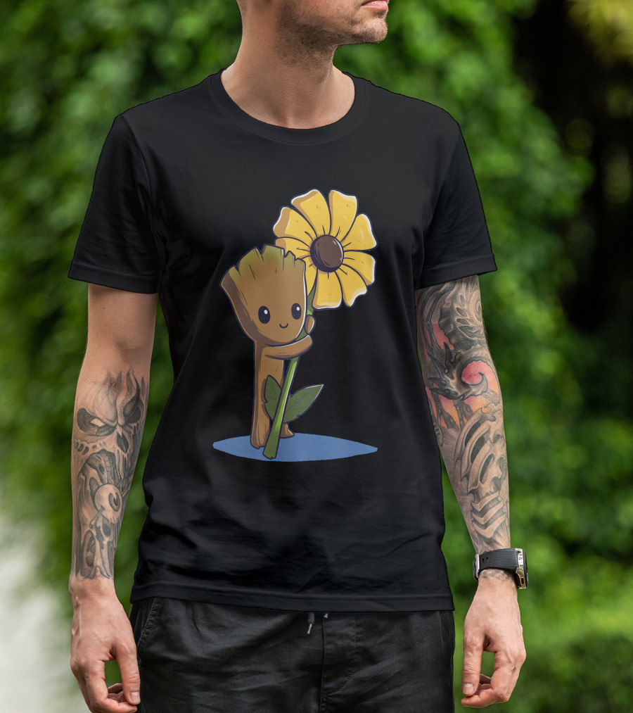 Guardian Groot Green Thumb Flower Hug T-Shirt