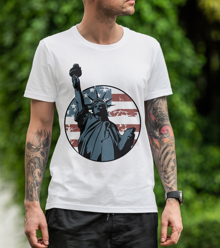 Liberty Statue With US Flag Background T-Shirt