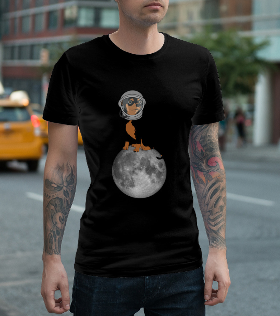 Chihuahua Astronaut Sitting on the Moon in Space Helmet T-Shirt