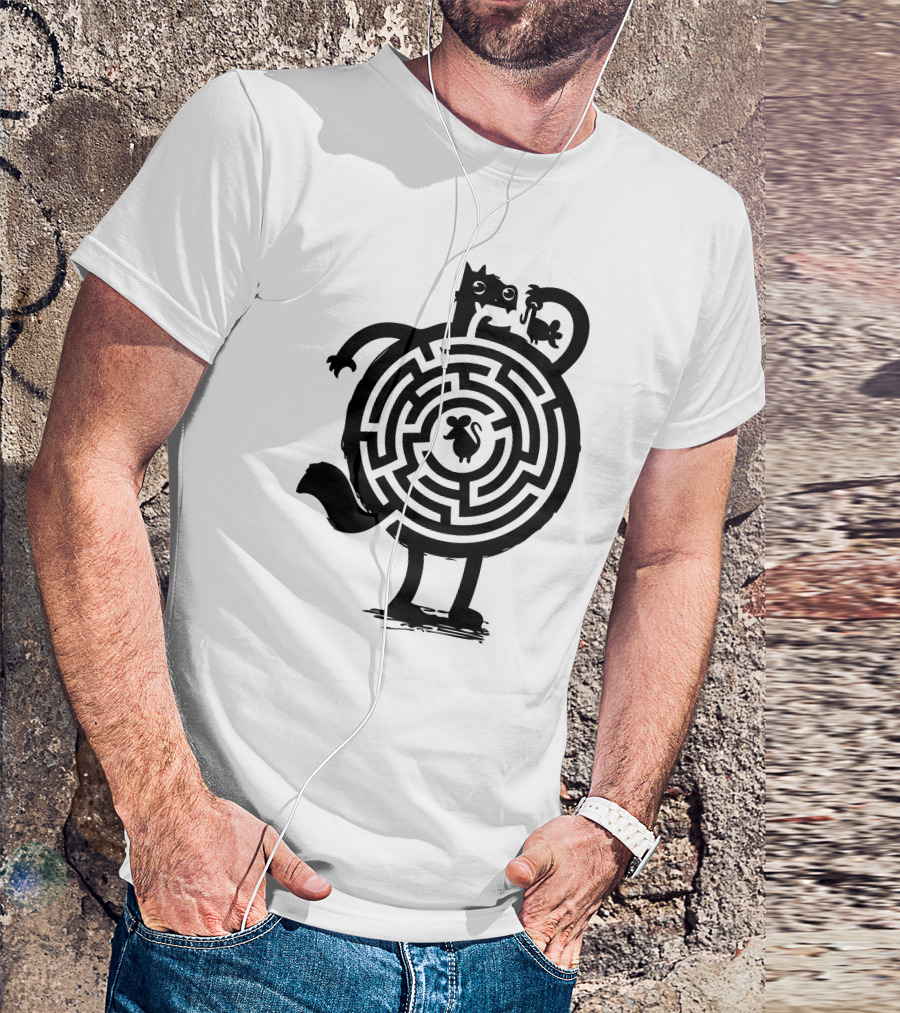 Amazing Cat Maze Eating Fish T-Shirt
