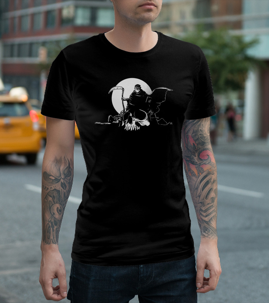 I See Dead Characters Grim Reaper Illustration Skull And Scythe T-Shirt