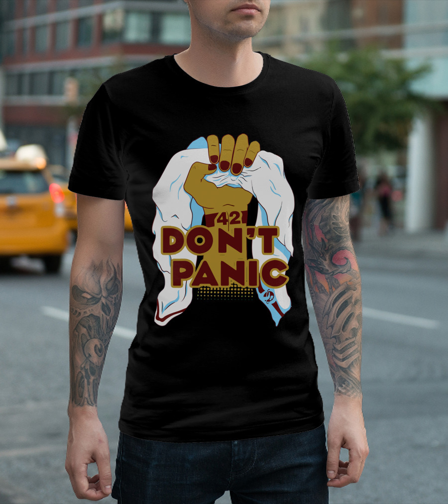 42 Don't Panic Towel Hand T-Shirt