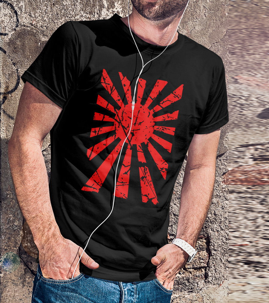 Japanese Rising Sun Flag Iconic Symbol Vintage Look T-Shirt
