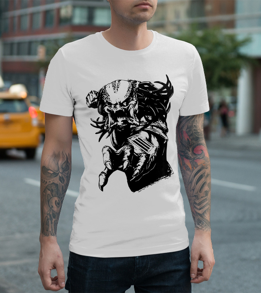 Predator Iconic Alien Hunter Threatening Stare T-Shirt