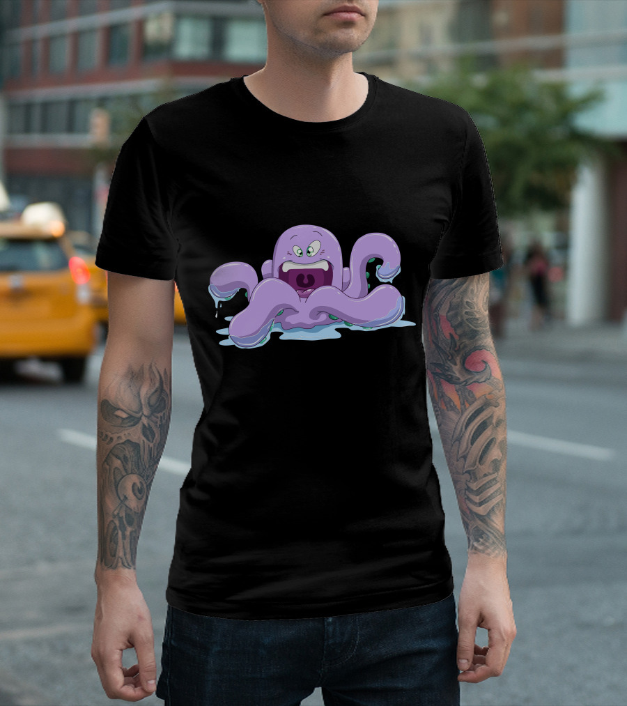 Purple Octopus Splashing in Water T-Shirt