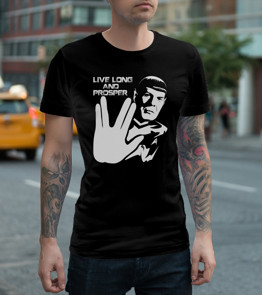 Live Long And Prosper Vulcan Salute T-Shirt