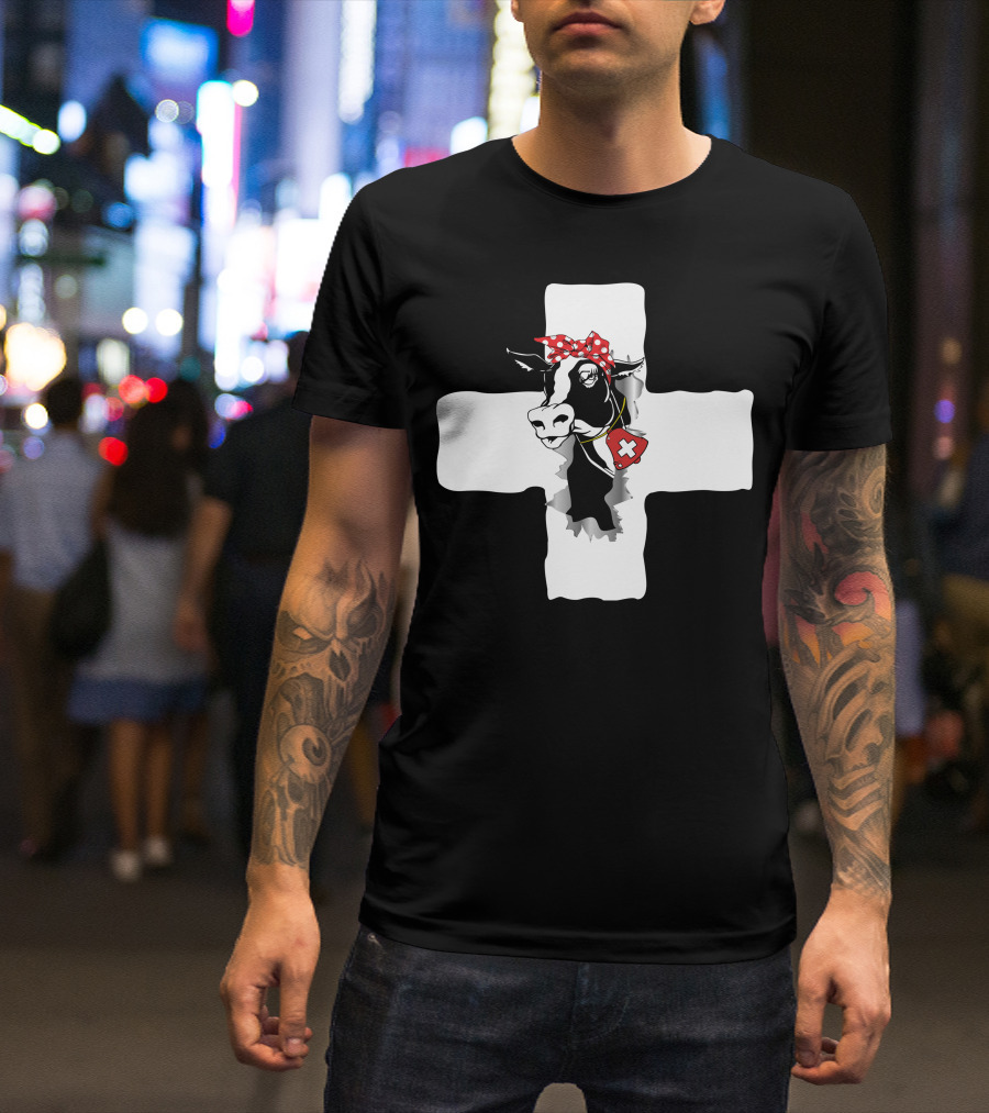 Switzerland Cow Bandana Swiss Cross Charm T-Shirt