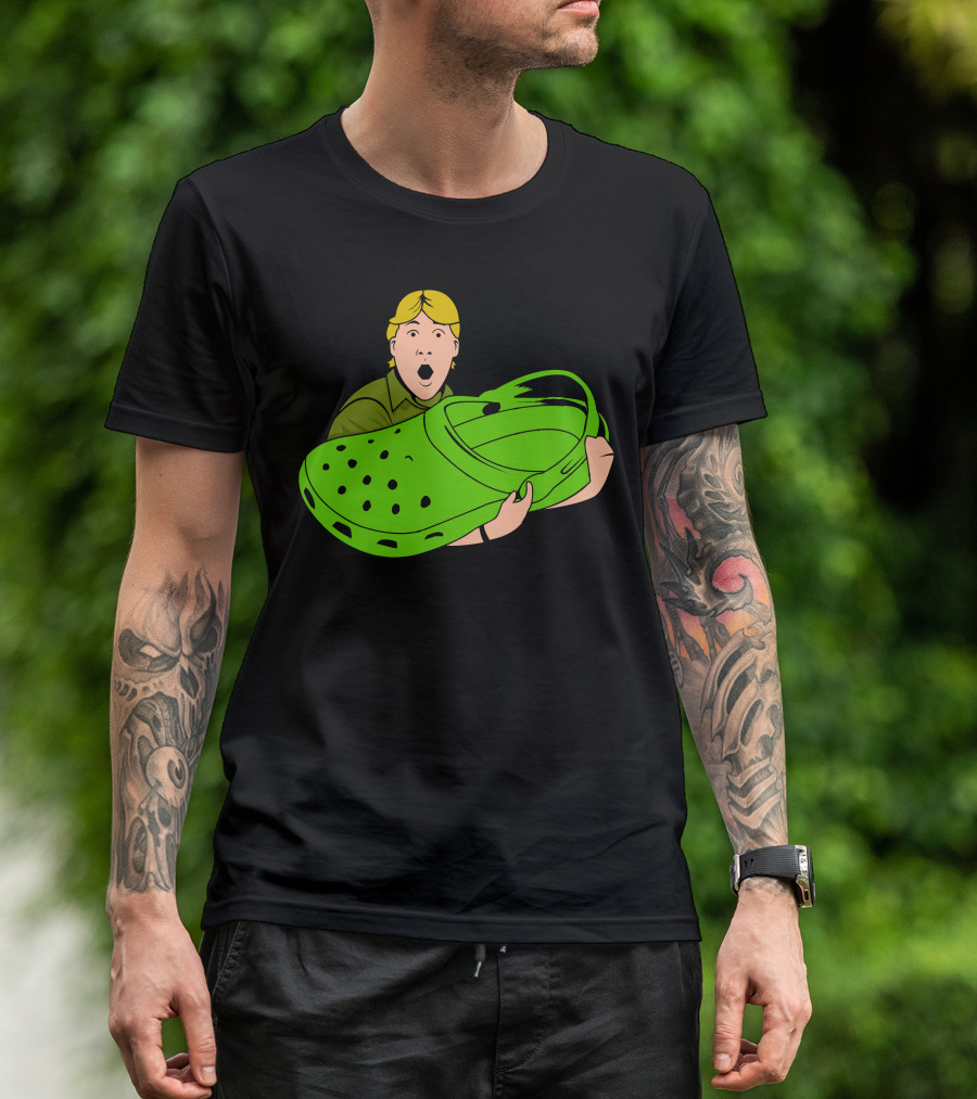 Crikey Legend Holding Giant Green Croc T-Shirt