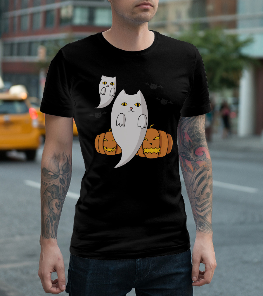 Halloween Pumpkin Ghost Lanterns with Bats T-Shirt