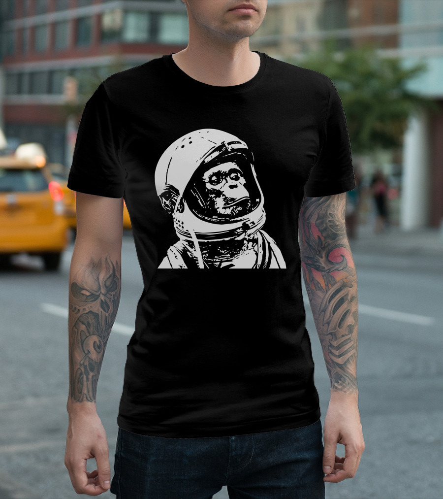 Astronaut Chimp In Space Helmet Vintage T-Shirt
