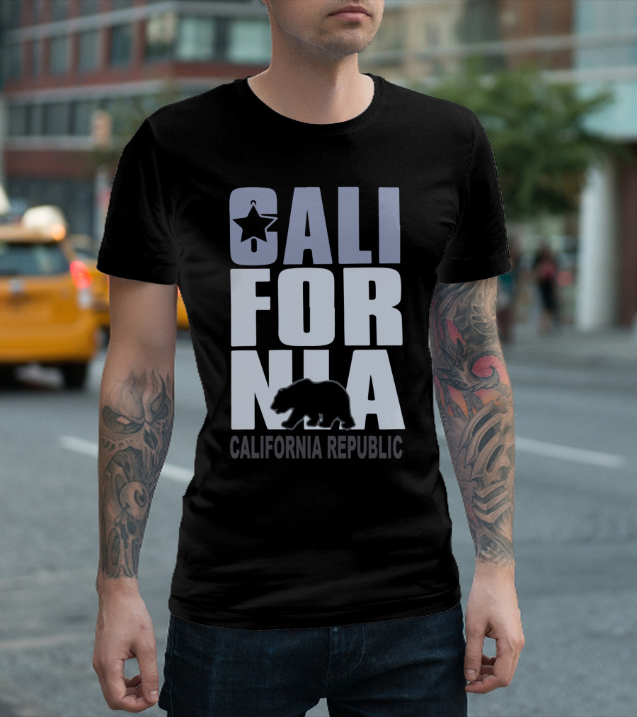 Cali Fornia California Republic Bear Star T-Shirt