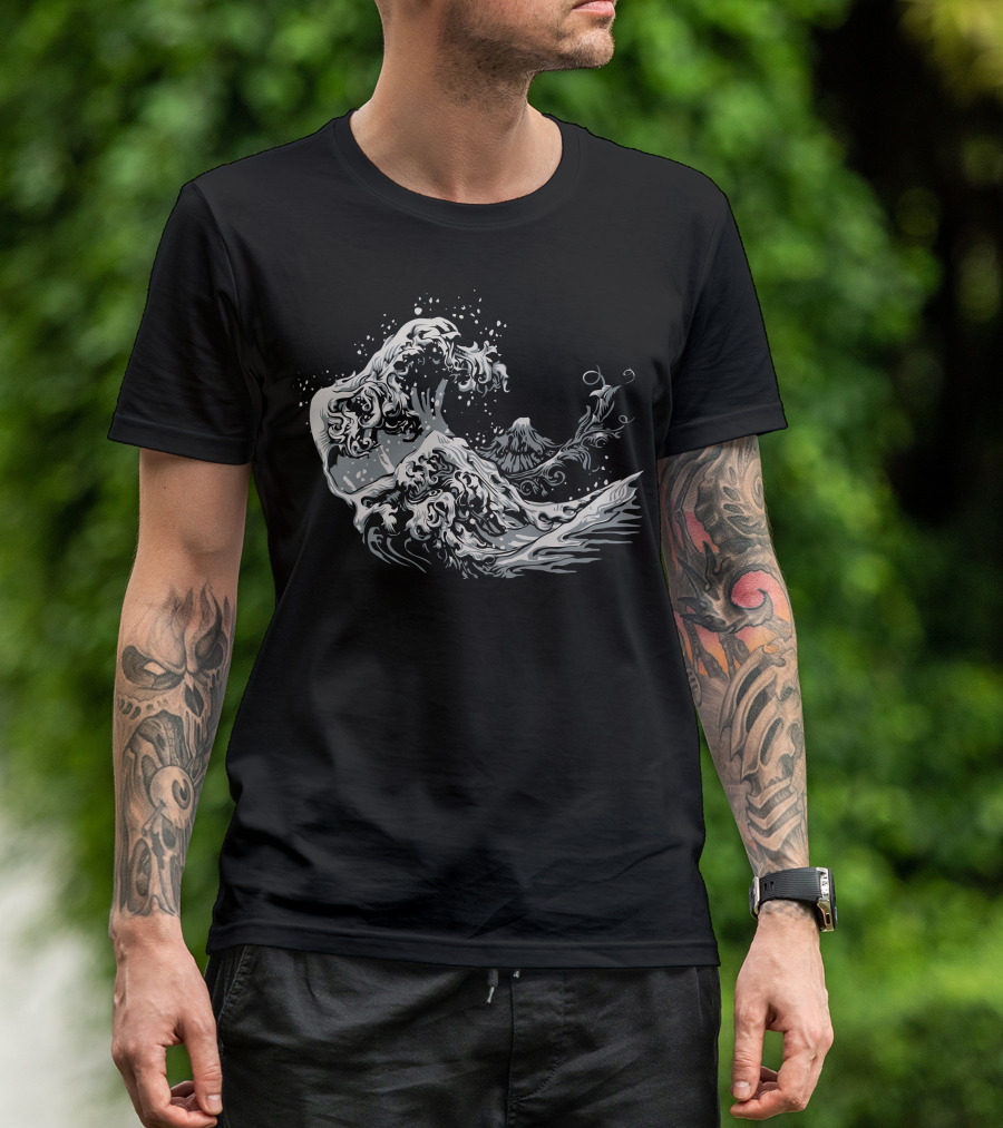 New Waves Hokusai Inspired Ocean Artwork Japan T-Shirt