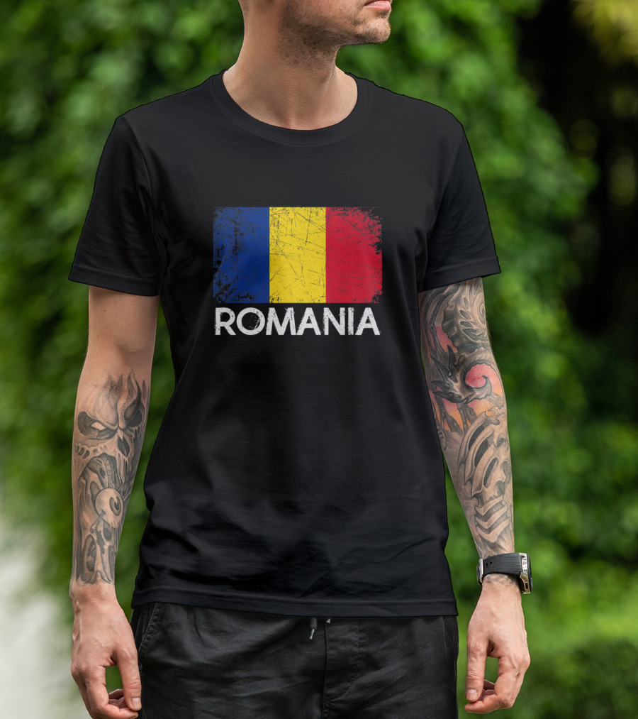 Romanian Flag Vintage Romania T-Shirt