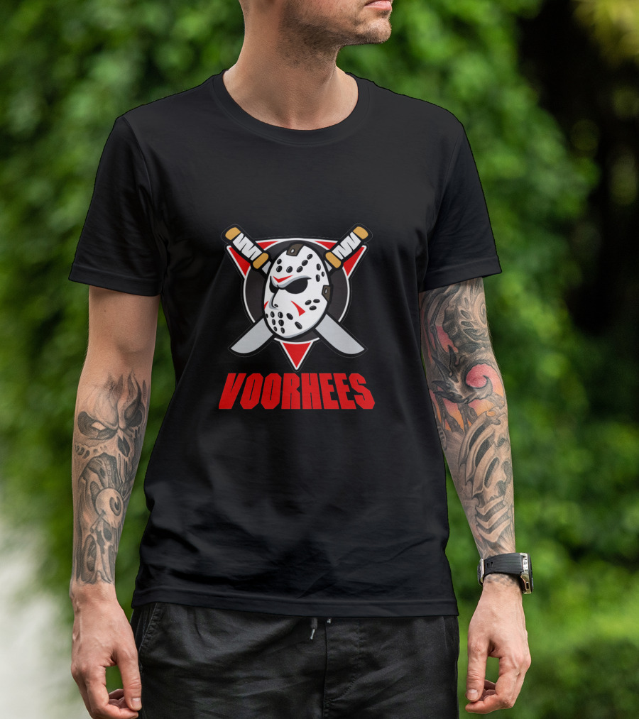 Voorhees Hockey Mask Crossed Machetes Badge T-Shirt