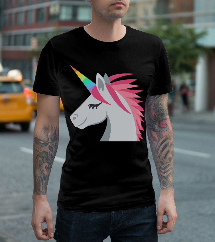 Cute Unicorns Head with Rainbow Horn and Pink Mane T-Shirt